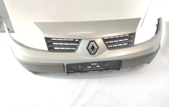 Renault Scenic II - Grand scenic II Front bumper 8200139528