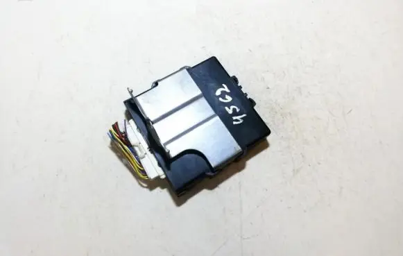 Toyota Auris 150 Sensor 8999002010 2325002333