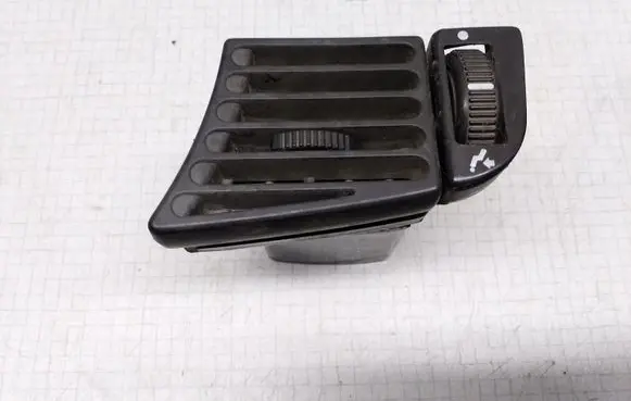 Fiat Ducato Dashboard side air vent grill/cover trim
