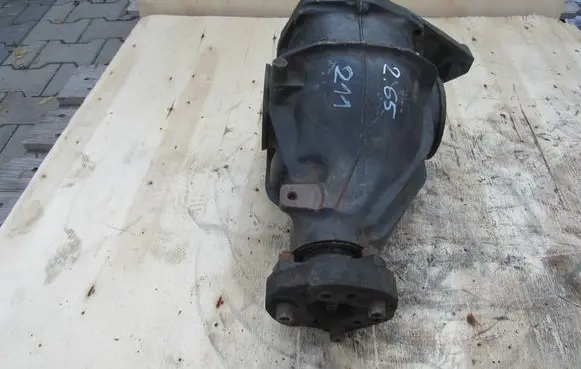 Mercedes-Benz E W211 Rear differential A2303511808MERC9 2303511808