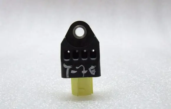 Toyota Yaris Airbag deployment crash/impact sensor 898310D130