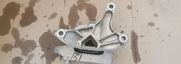 Peugeot 208 II Engine mount vacuum valve 9826551380