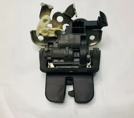 Audi Q5 SQ5 Loading door lock 8R0827520C 8K9827505