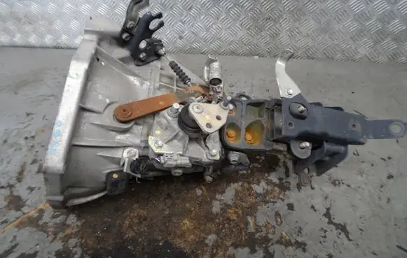 Toyota Aygo AB10 Manual 7 speed gearbox 