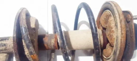 Volvo S40, V40 Front coil spring