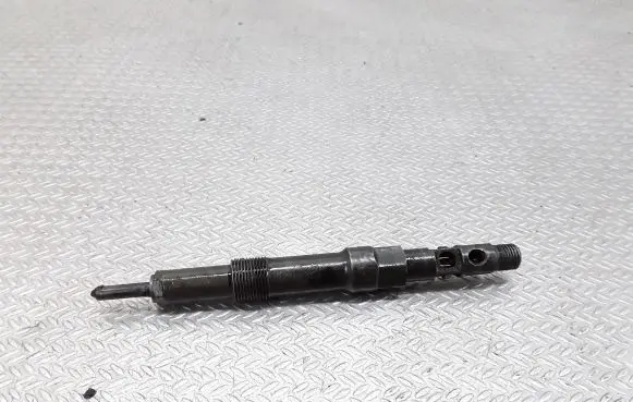 Ford Mondeo Mk III Fuel injector XR00402Z