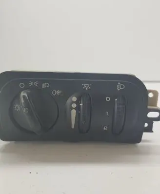 Chrysler 300M Light switch 987539 36033U