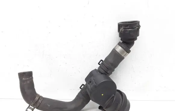 Volvo V60 Engine coolant pipe/hose 31338891 31368237