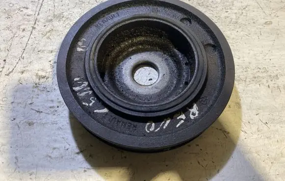 Renault Megane II Crankshaft pulley 28317