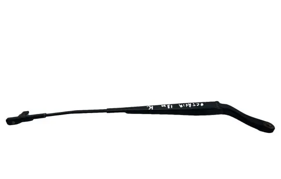 Skoda Octavia Mk2 (1Z) Front wiper blade arm