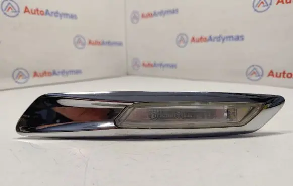 BMW 5 F10 F11 Front fender indicator light 7154168 63137154168
