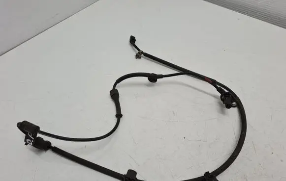Hyundai Santa Fe Front ABS sensor wiring 