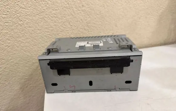 Ford Fiesta Radio/CD/DVD/GPS head unit AM5T18C815HM