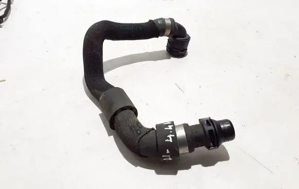 BMW X6 G06 Engine coolant pipe/hose 17128071766