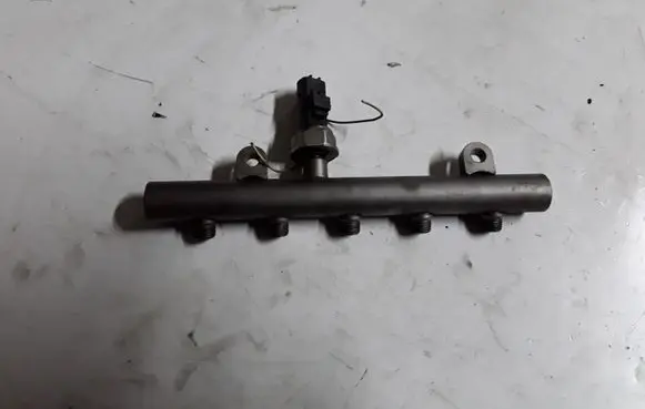 Peugeot 407 Fuel main line pipe 5WS40041 9645689580