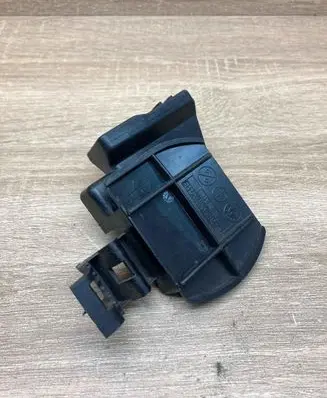 BMW 3 E46 Front bumper mounting bracket 8195321 229449