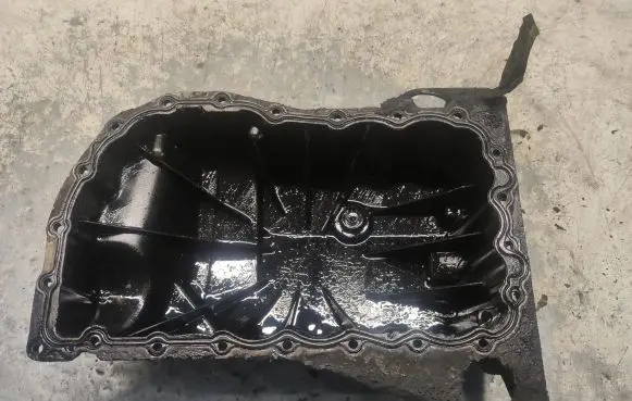Opel Vivaro Oil sump