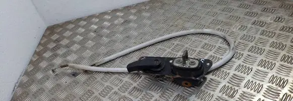 Loading door lock