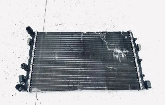 Seat Ibiza III (6L) Coolant radiator 6q0121253q 151190070f03