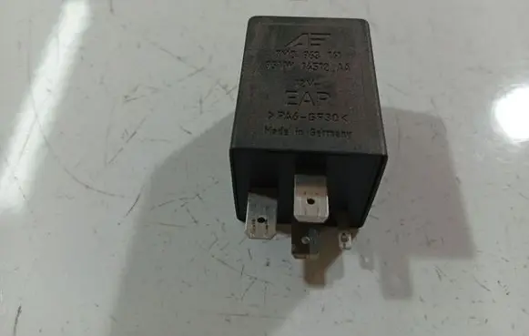 Volkswagen Sharan Other relay 7M0963141
