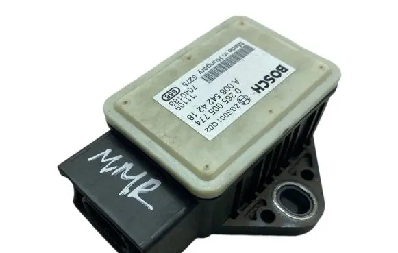 Mercedes-Benz Vito Viano W639 ESP acceleration yaw rate sensor A0065424218 0265005774