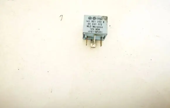 Volkswagen Sharan Other relay 141951253b 20240072