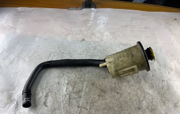 Jaguar XJ X351 Power steering fluid tank/reservoir QFX500060 RQN000011 YC153R700A