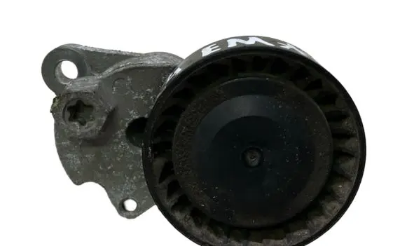 Audi A4 S4 B9 Generator/alternator belt tensioner 04E145299L
