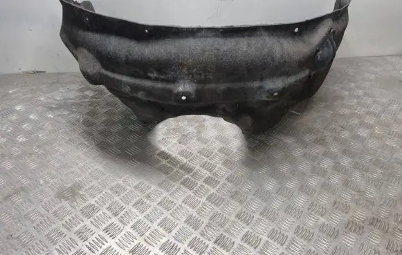 Dodge Durango Front wheel arch liner splash guards