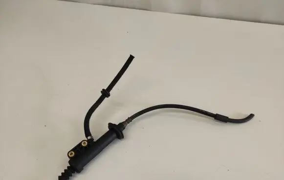 Mercedes-Benz Vito Viano W638 Clutch master cylinder 0002903212