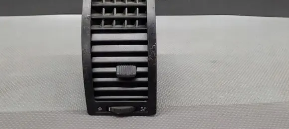 Volkswagen Polo VI Dashboard side air vent grill/cover trim