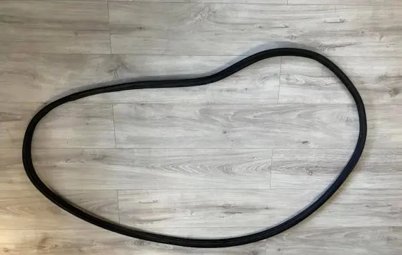 Jaguar XJ X300 Loading door rubber seal (on body) 