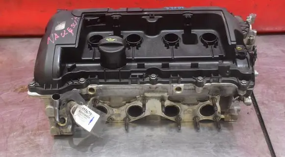 Peugeot 308 Engine head V753354980P