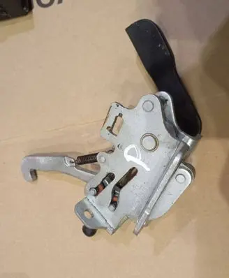 Opel Tigra B Convertible roof lock/latch 93162299