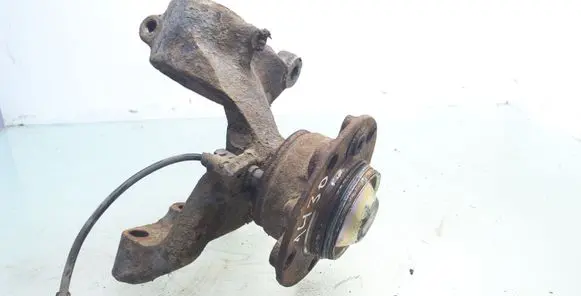 BMW 7 E38 Front wheel hub spindle knuckle