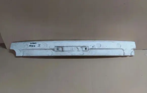 Subaru Impreza II Front bumper foam support bar 