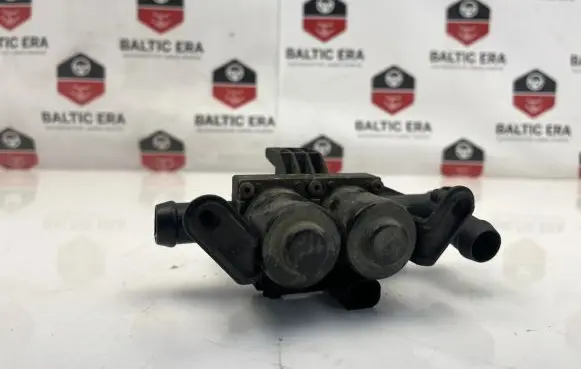 BMW 5 F10 F11 Coolant heater control valve 9310349 1147412221 130808