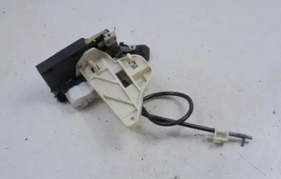 Opel Sintra Rear door lock