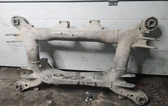 BMW 6 E63 E64 Rear subframe 4027064