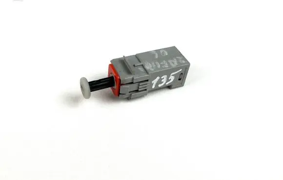 Opel Zafira B Brake pedal sensor switch 869619858 55701396