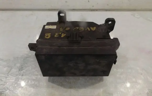 Chevrolet Aveo Relay mounting block 5841