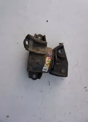 Hyundai ix35 Driveshaft support bearing bracket 