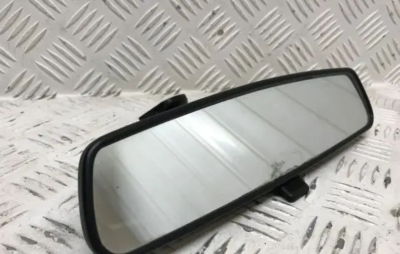 Chrysler Town & Country V Rear view mirror (interior) E8011083