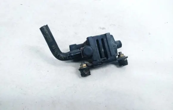 Renault Laguna I Turbo solenoid valve 7700861642