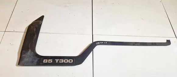 Ford Transit Front door glass trim molding yc1521117bfw