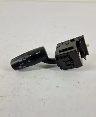 Mazda 2 Light switch C57VTB572