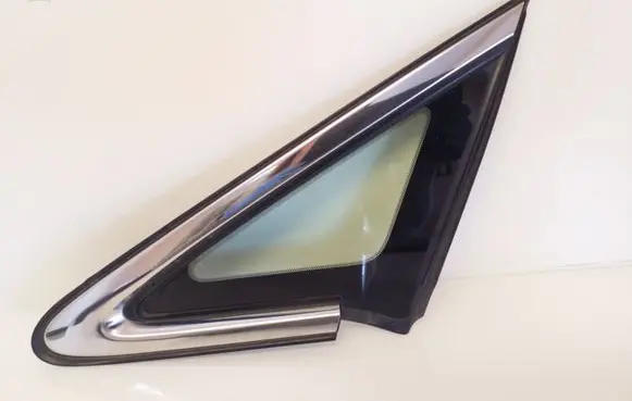 Mazda CX-7 Front triangle window/glass 43R005834