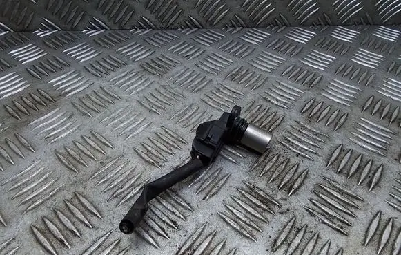 Toyota Avensis T250 Camshaft position sensor 9091905029 0296000740