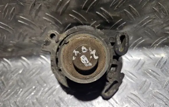 Audi 100 200 5000 C3 Water pump 