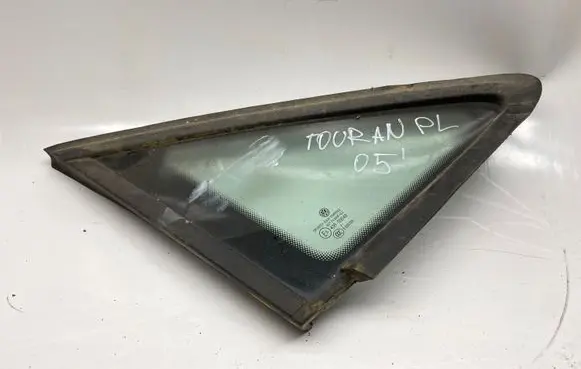 Volkswagen Touran I Front vent window/glass (coupe) 43R00048 E000255 DOT24M68AS2